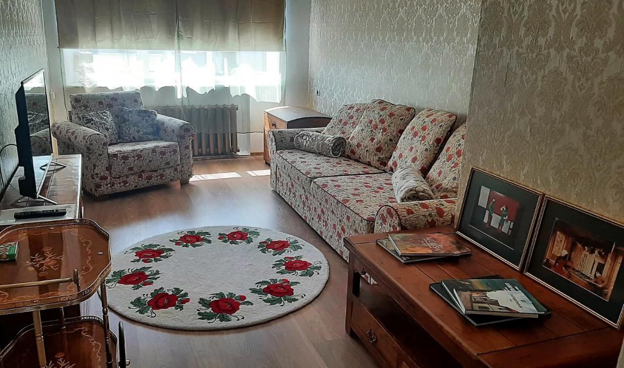 Apartement Endla Pärnu Exterior foto
